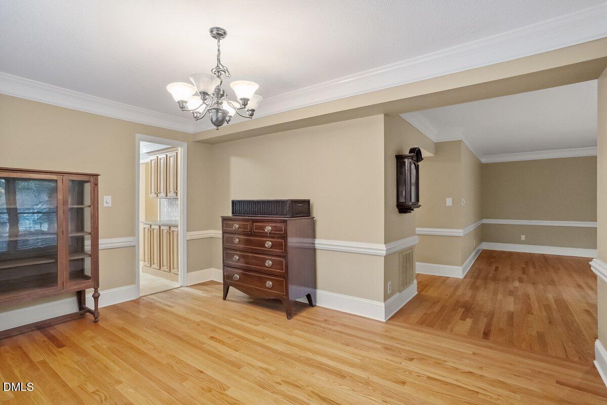 1512 Laureldale Drive Raleigh, NC 27609 - Photo 14 of 36 1512 Laureldale Dr 2874868_14