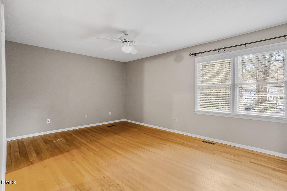 1512 Laureldale Drive Raleigh, NC 27609 - Photo 26 of 36 1512 Laureldale Dr 2874868_25