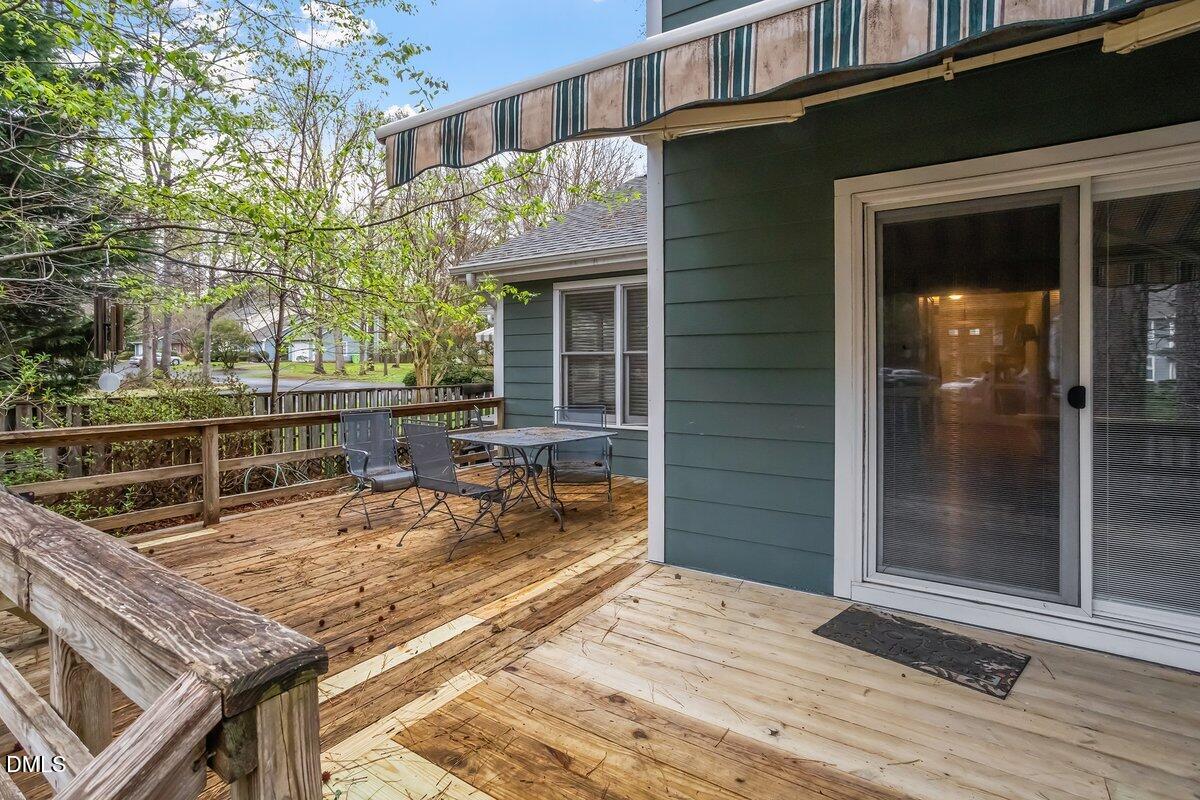 1512 Laureldale Drive Raleigh, NC 27609 - Photo 6 of 36 1512 Laureldale Dr 2874868_06