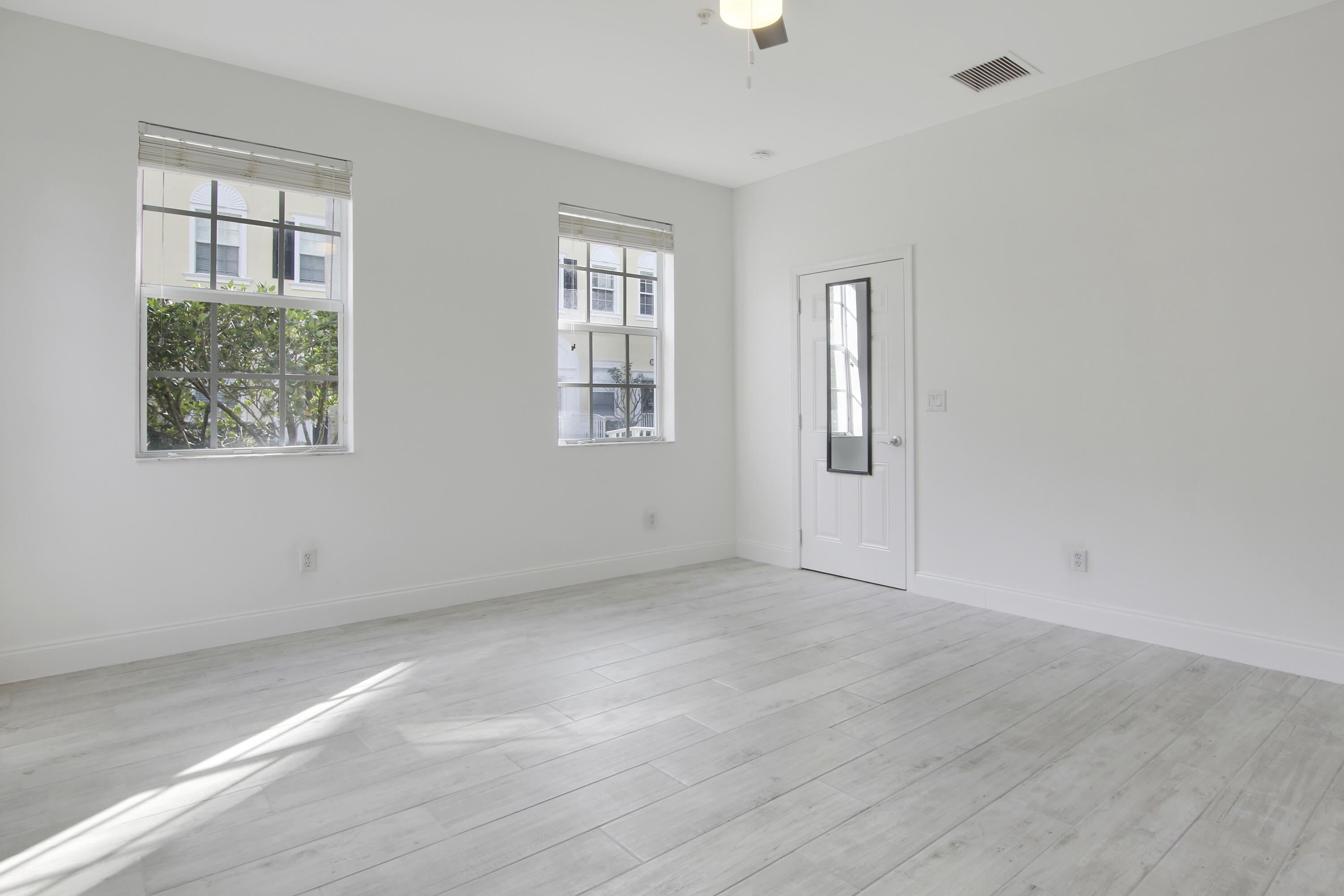 108 Locustberry Lane, Unit 105 Jupiter, FL 33458 - Photo 16 of 36 pic 3