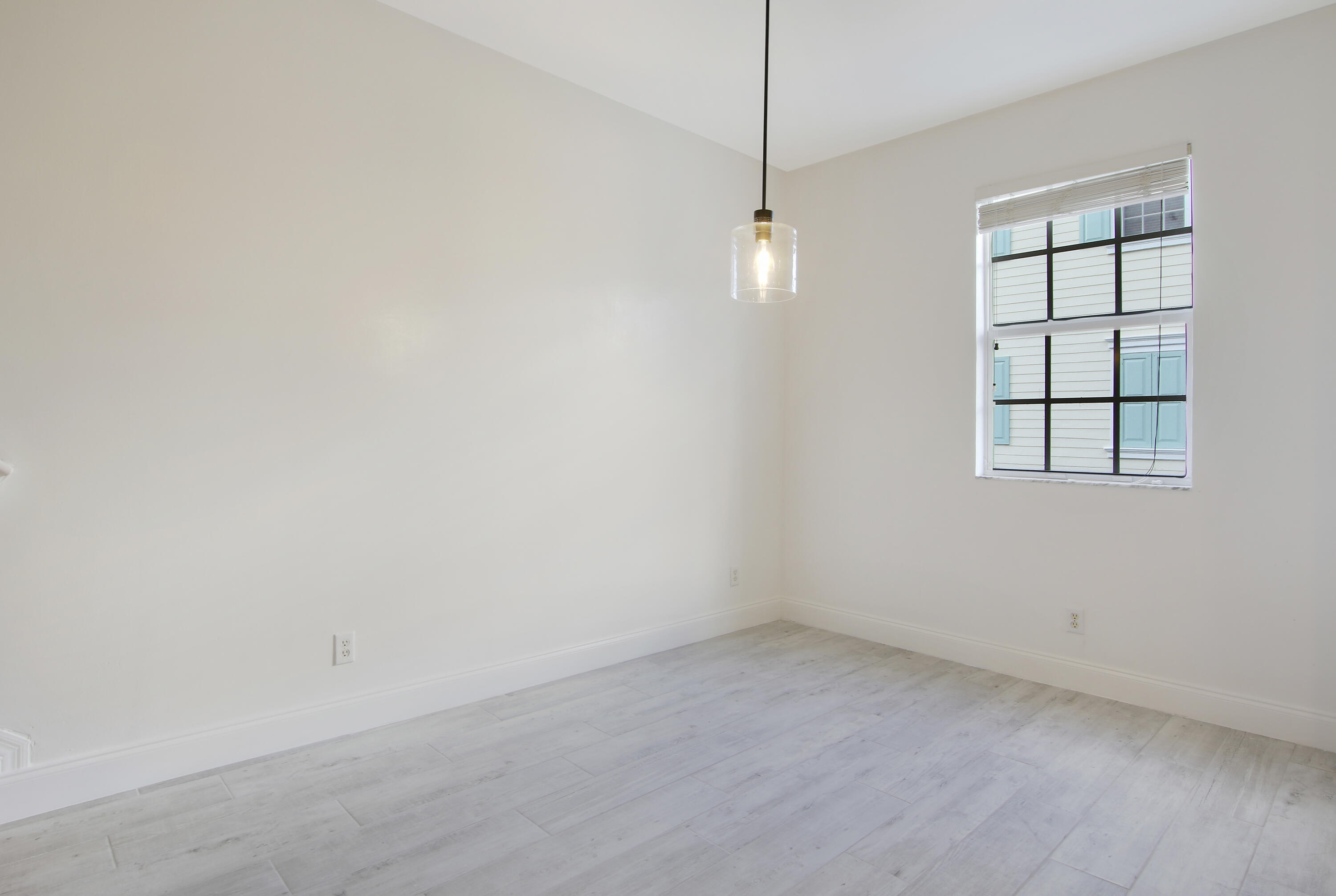 108 Locustberry Lane, Unit 105 Jupiter, FL 33458 - Photo 10 of 36 Dining Room