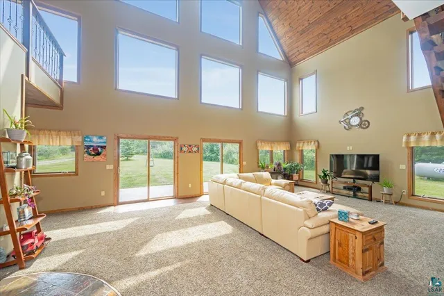 $725,000 | 4213 Van Gassler Road, Cloquet, MN 55720