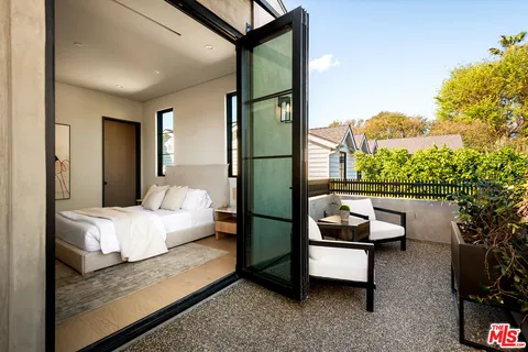 $5,975,000 | 4165 Nagle Avenue, Sherman Oaks, CA 91423