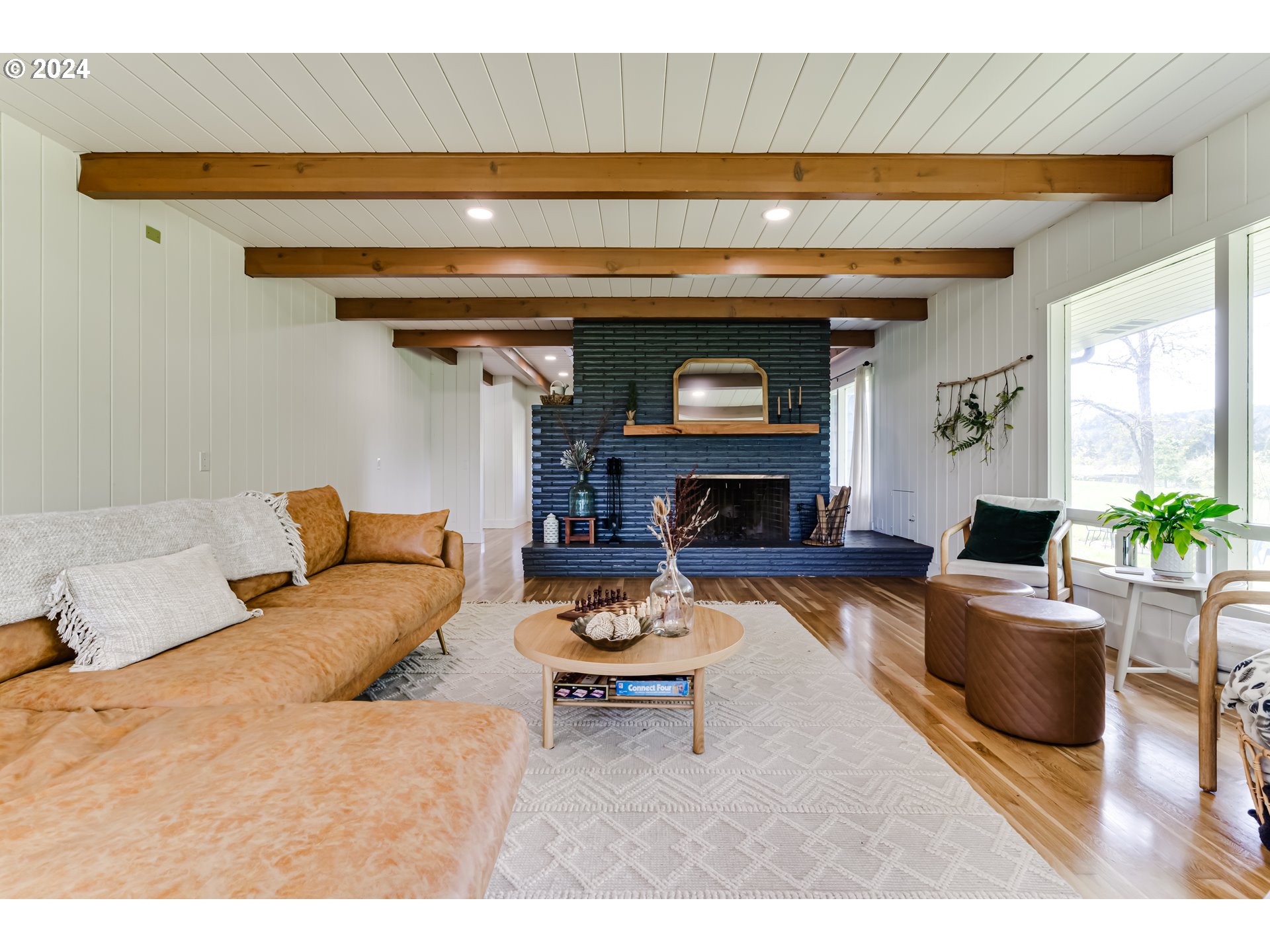 3050 Bailey Hill Road Eugene, OR 97405 - Photo 11 of 48 Gallery Image 11