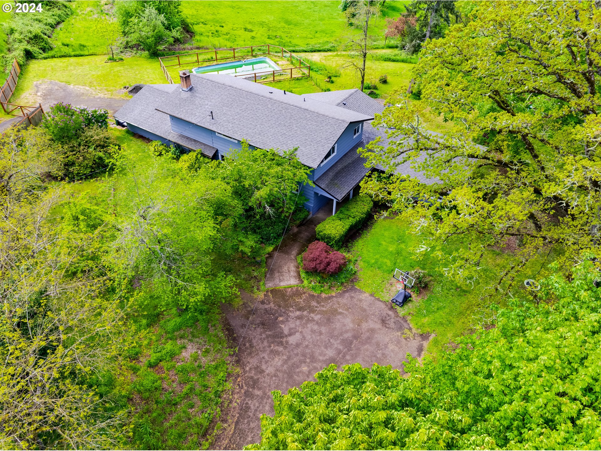 3050 Bailey Hill Road Eugene, OR 97405 - Photo 46 of 48 Gallery Image 46