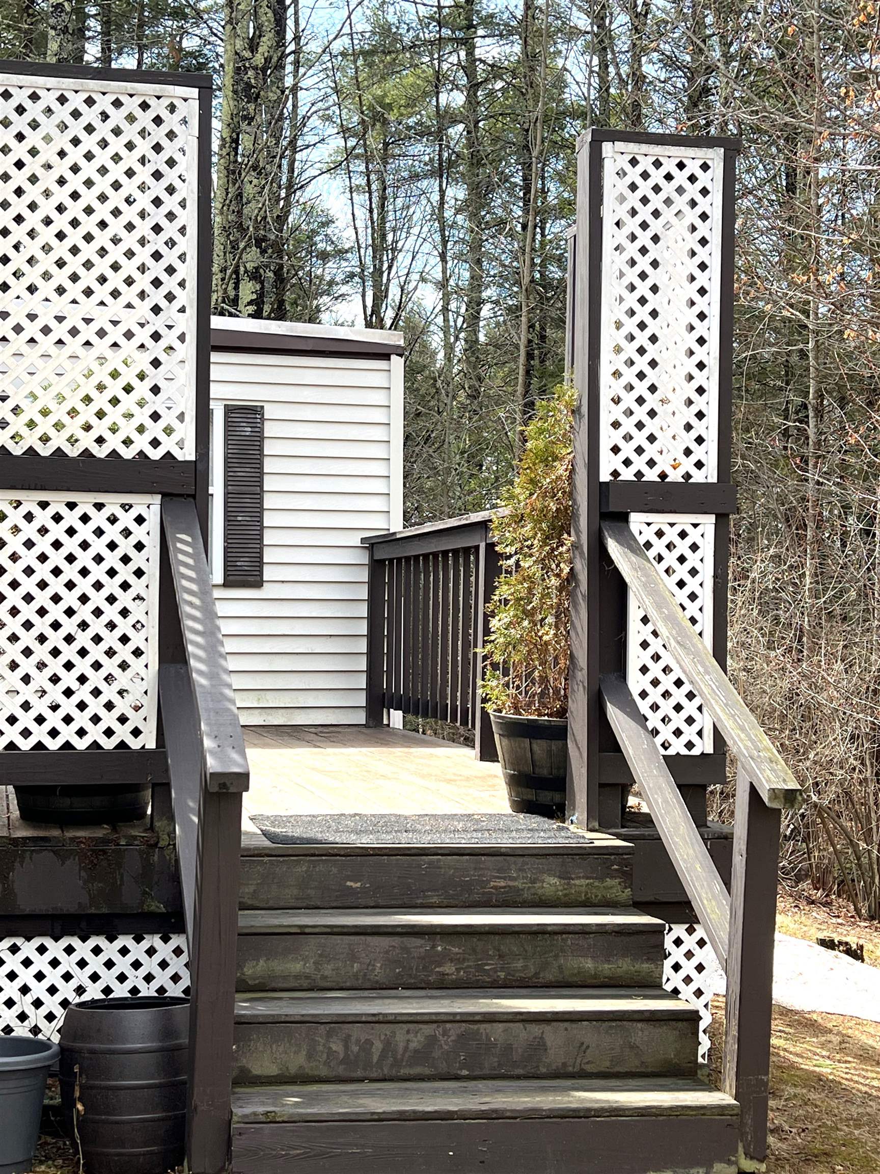 47 Fogg Road Epping, NH 03042 - Photo 26 of 32