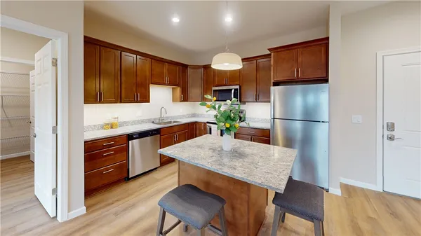 $1,898 | 200 Mulcahy Boulevard, Unit 12B, Chili, NY 14624