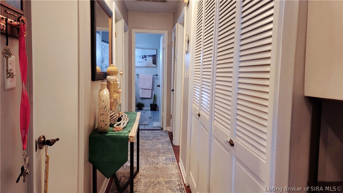 303 Golf Ridge Lane Madison, IN 47250 - Photo 11 of 24