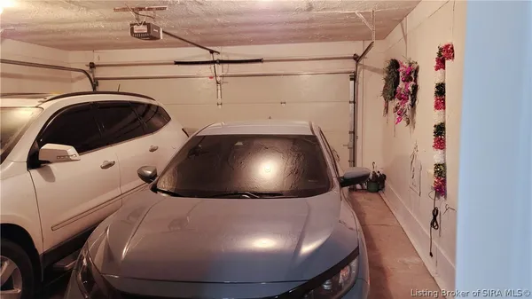 $294,500 | 303 Golf Ridge Lane, Madison, IN 47250