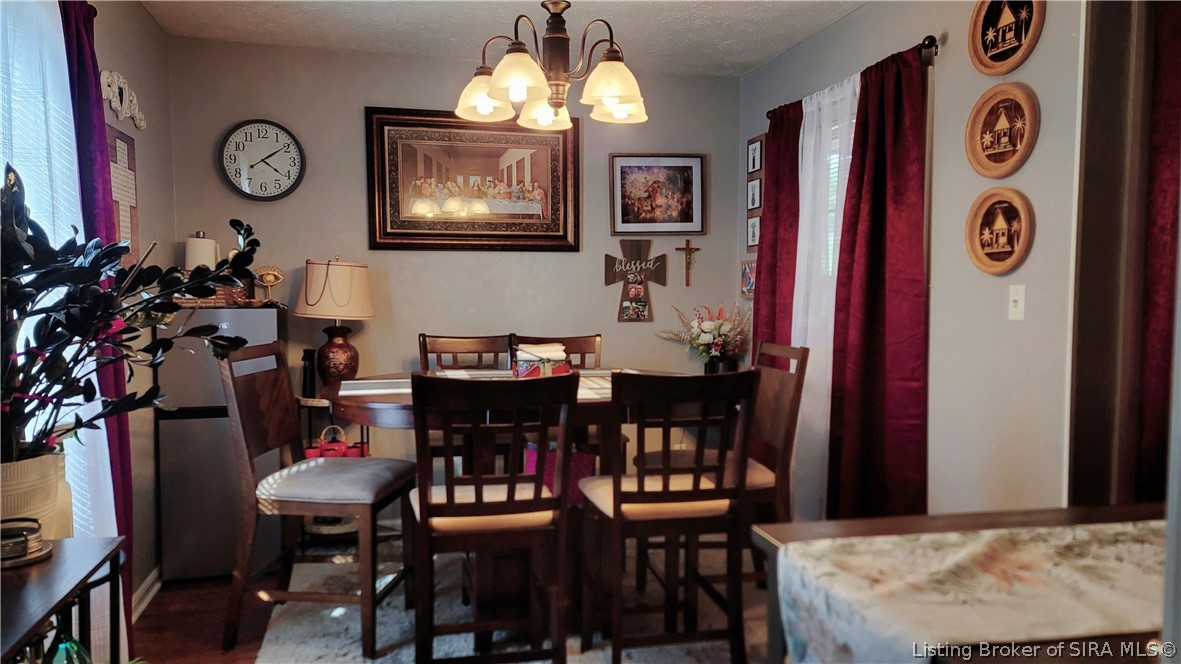 303 Golf Ridge Lane Madison, IN 47250 - Photo 8 of 24