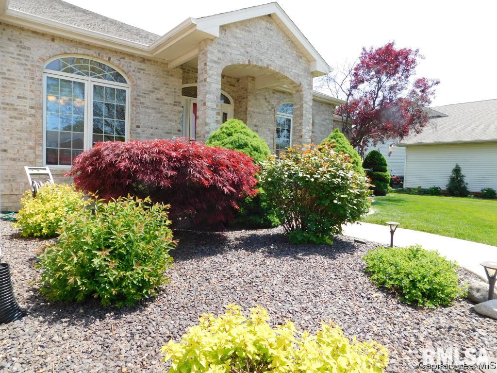 6108 Willow Springs Road Springfield, IL 62712 - Photo 3 of 30