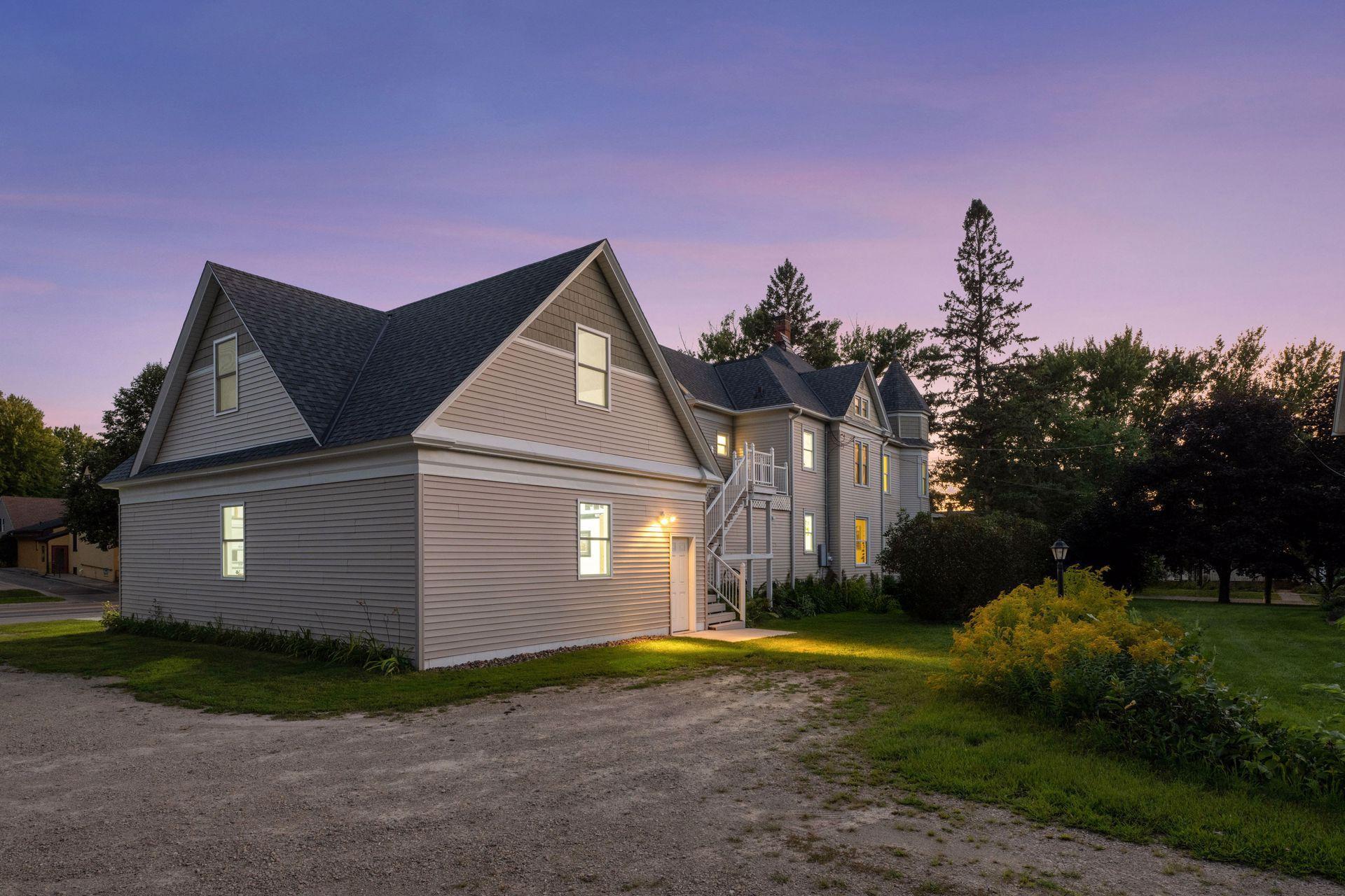 917 Division Street South Northfield, MN 55057 - Photo 10 of 99