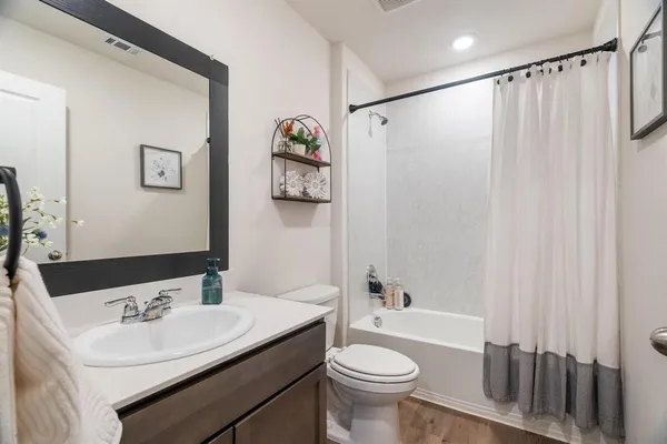 $2,230 | 1620 Knl Crst Drive, Kaufman, TX 75142