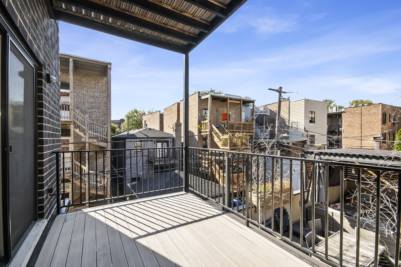 2046 West Rice Street, Unit 2 Chicago, IL 60622 - Photo 23 of 25 Gallery Image 23