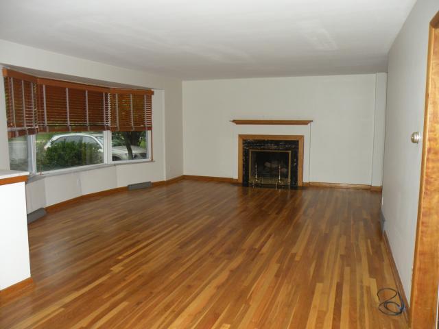1850 Barrington Road Columbus, OH 43221 - Photo 2 of 18