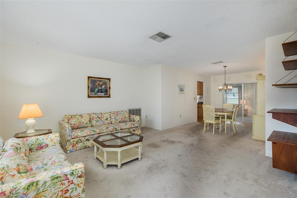 11334 Stansberry Drive Port Richey, FL 34668 - Photo 10 of 37