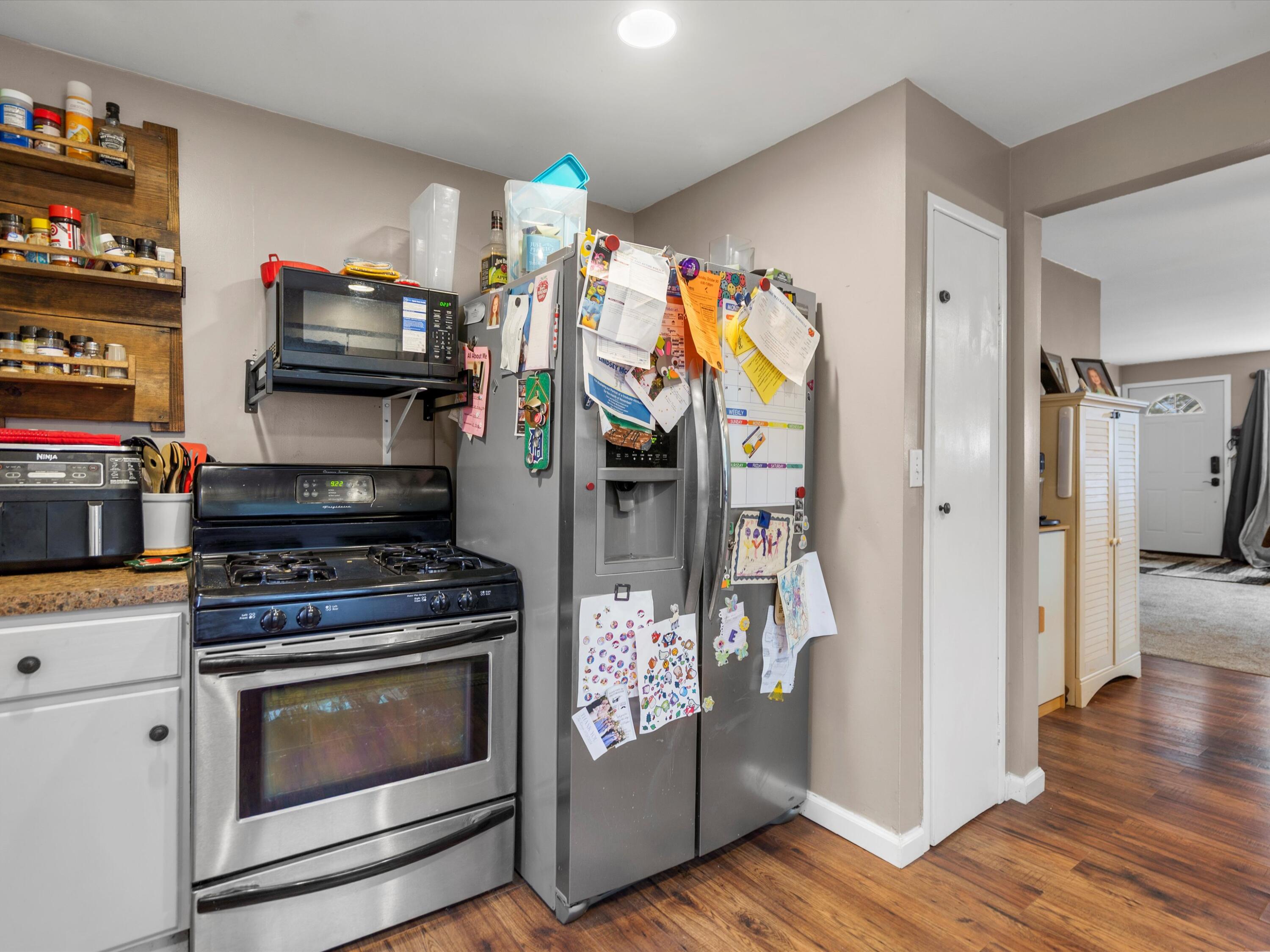 449 Joslyn Road Lake Orion, MI 48362 - Photo 14 of 19 14-DSC04263