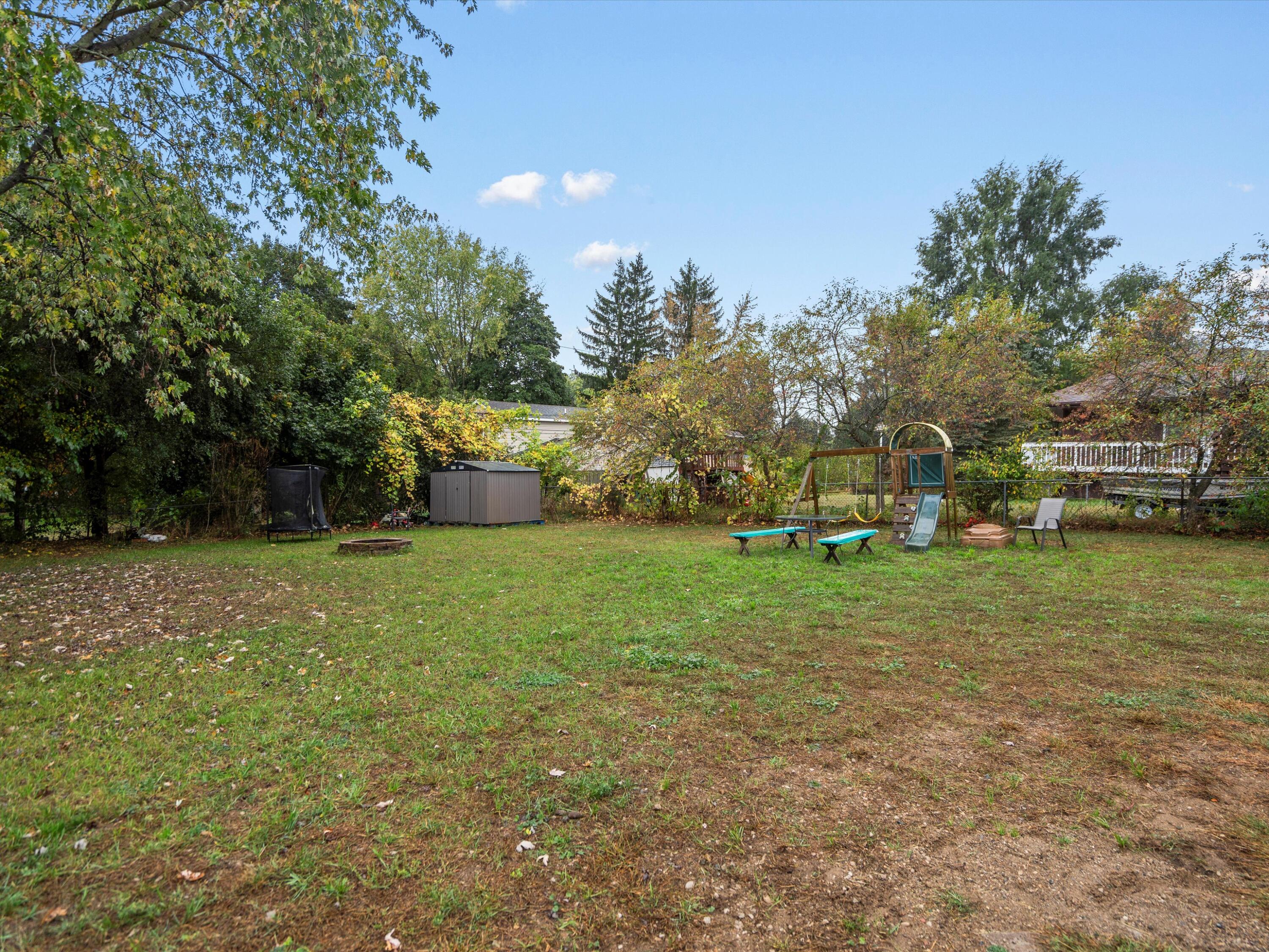 449 Joslyn Road Lake Orion, MI 48362 - Photo 19 of 19 19-DSC04316