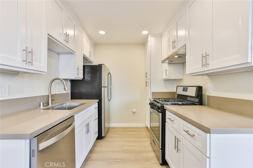 2963 Elgin Drive, Unit C Riverside, CA 92507 - Photo 11 of 36