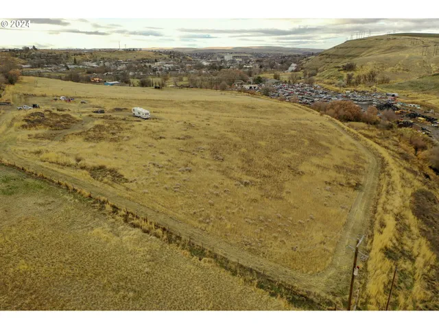 a view of ocean view