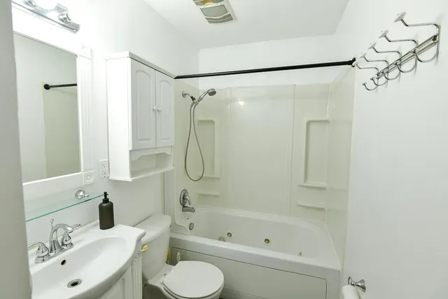 $249,988 | 5129 16th Street, Racine, WI 53406