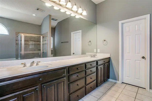 $3,350 | 7120 Axis Court, Fort Worth, TX 76132