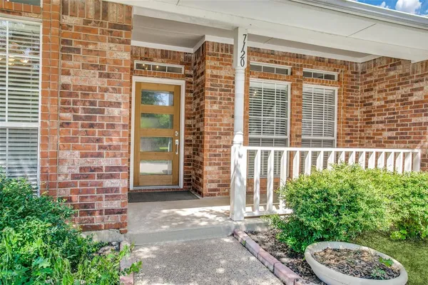 $3,350 | 7120 Axis Court, Fort Worth, TX 76132