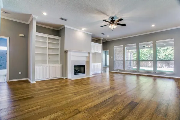$3,350 | 7120 Axis Court, Fort Worth, TX 76132