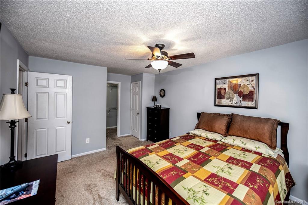 20105 Henderson Road, Unit M Cornelius, NC 28031 - Photo 12 of 20 Gallery Image 12