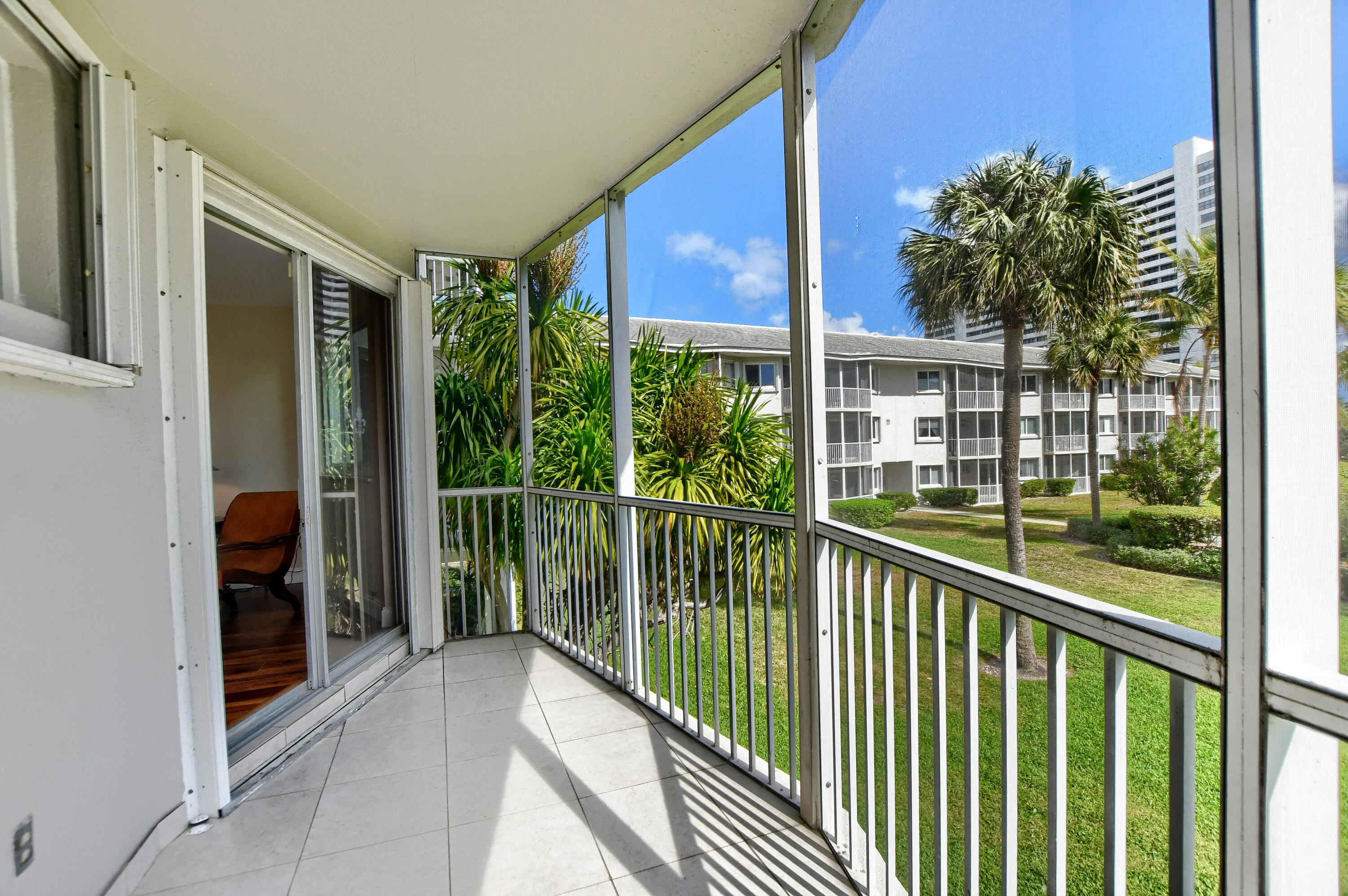 2730 Banyan Road, Unit 22 Boca Raton, FL 33432 - Photo 14 of 20 2730 BANYAN RD. #22B