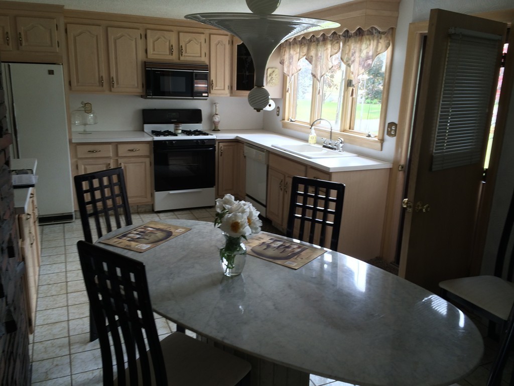 5 McLean Road Saugus, MA 01906 - Photo 7 of 22 Gallery Image 7