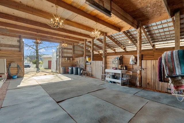 $1,245,000 | 7474 Nashville Highway, Dowelltown, TN 37059