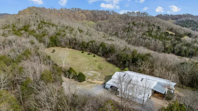 $1,245,000 | 7474 Nashville Highway, Dowelltown, TN 37059