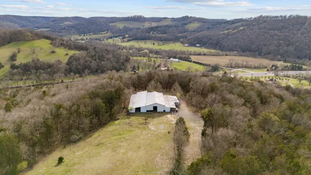 $1,245,000 | 7474 Nashville Highway, Dowelltown, TN 37059