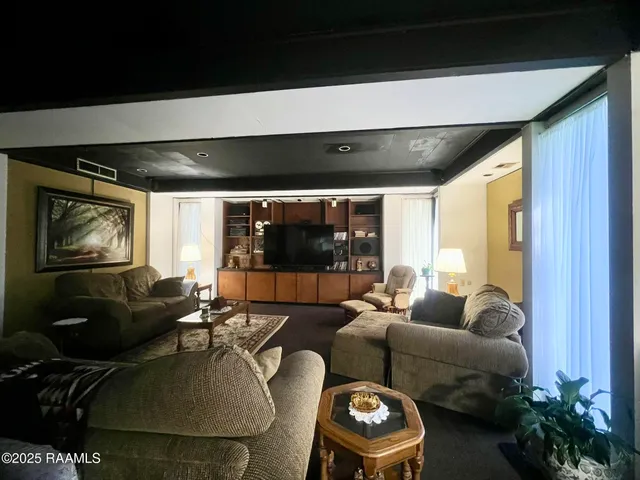 $52,000 | 598 Napoleon Avenue, Sunset, LA 70584