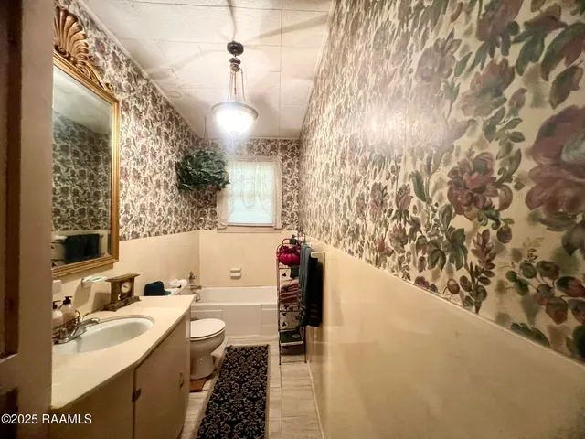 $52,000 | 598 Napoleon Avenue, Sunset, LA 70584