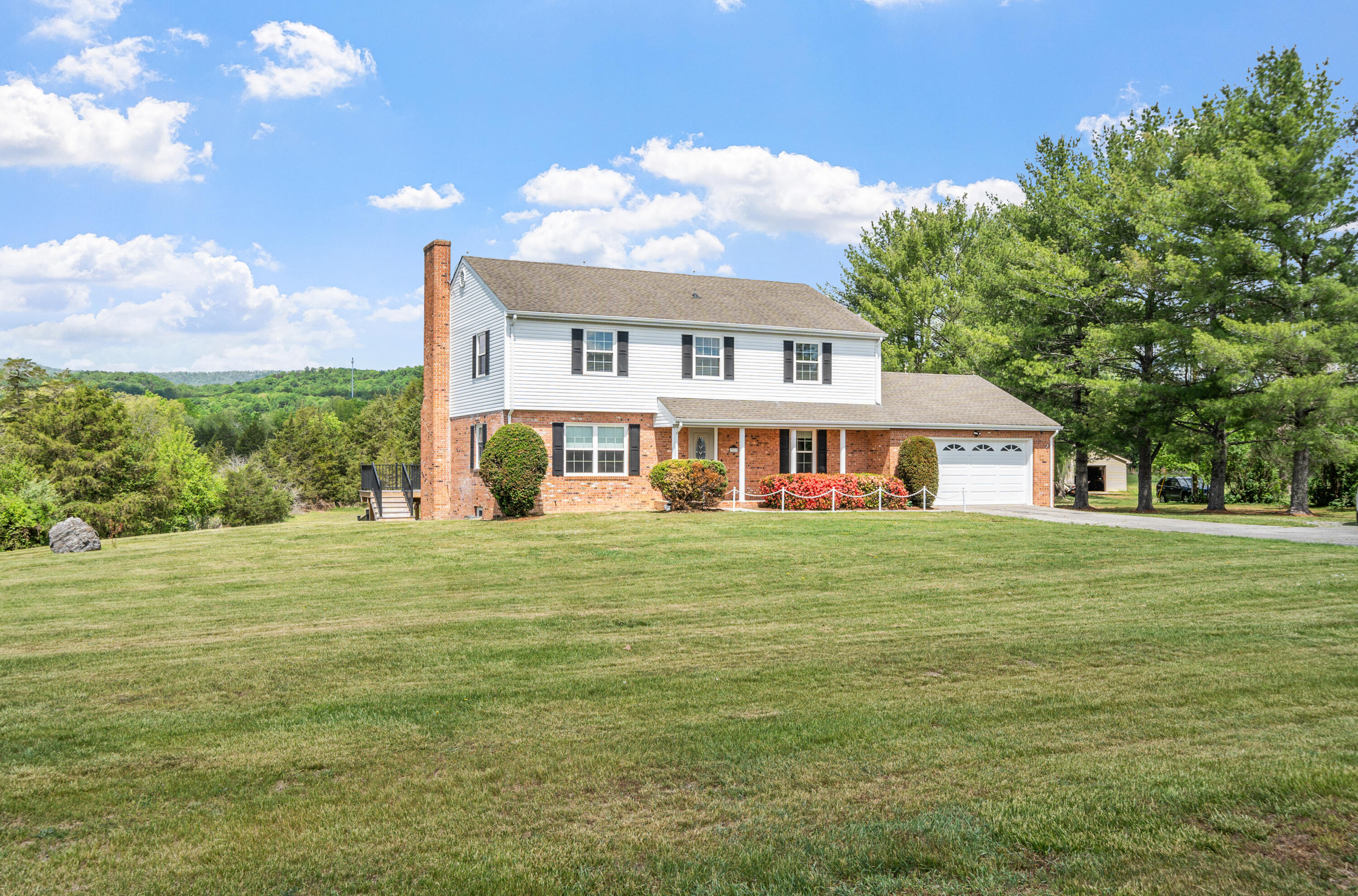 3919 Botetourt Road Fincastle, VA 24090 - Photo 20 of 26 2-car garage