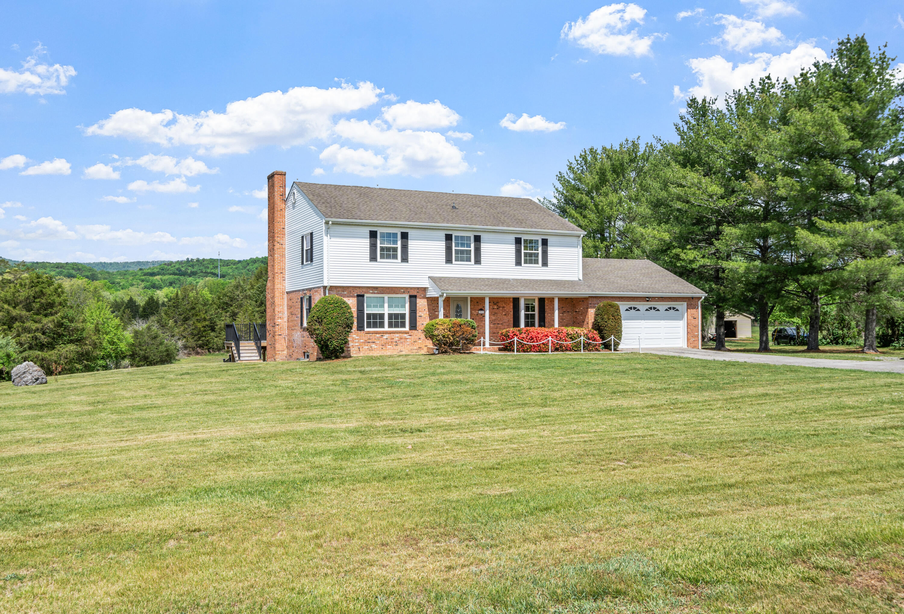 3919 Botetourt Road Fincastle, VA 24090 - Photo 21 of 26 Mountain views