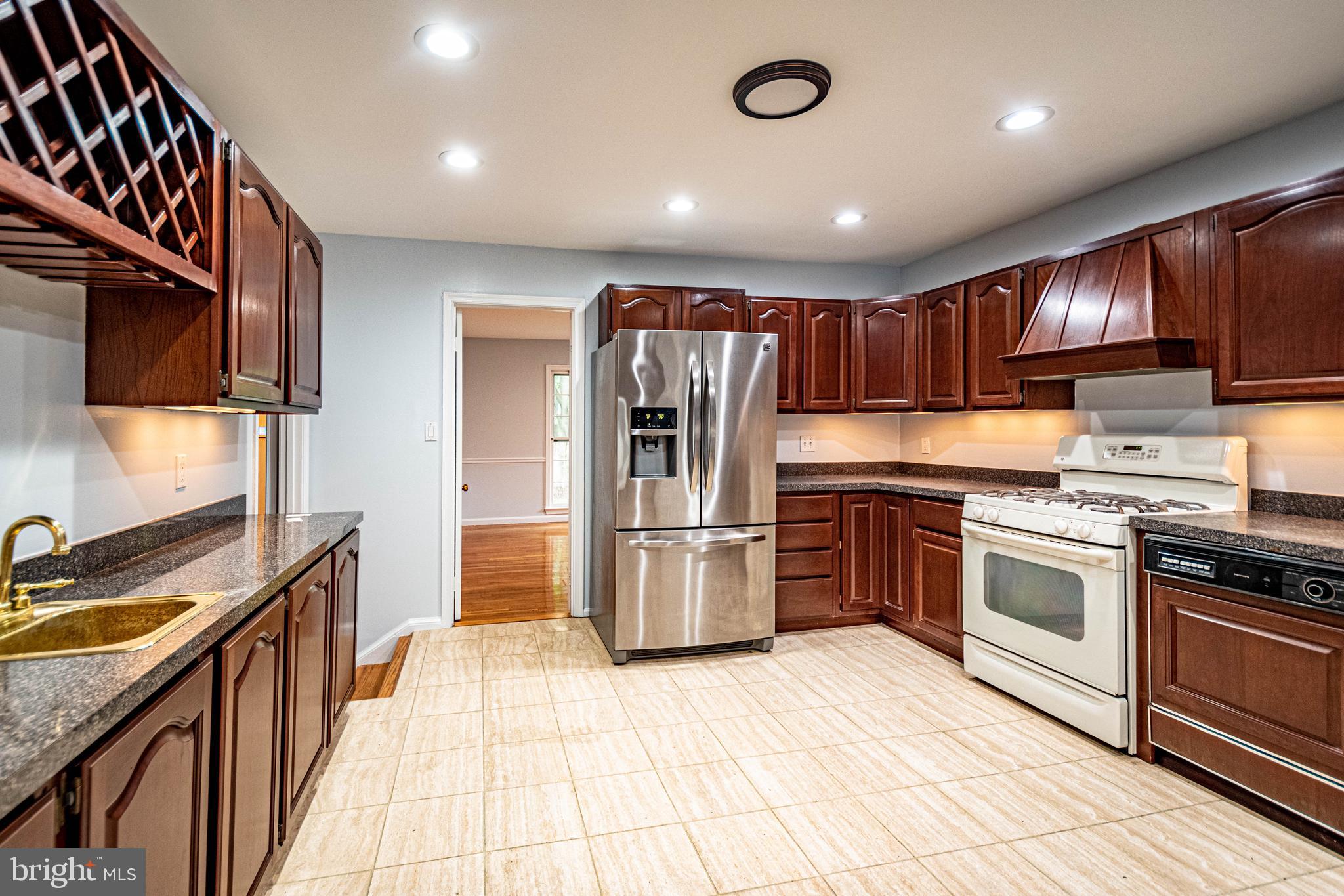 6901 Old Stage Road Rockville, MD 20852 - Photo 12 of 61 Gallery Image 12