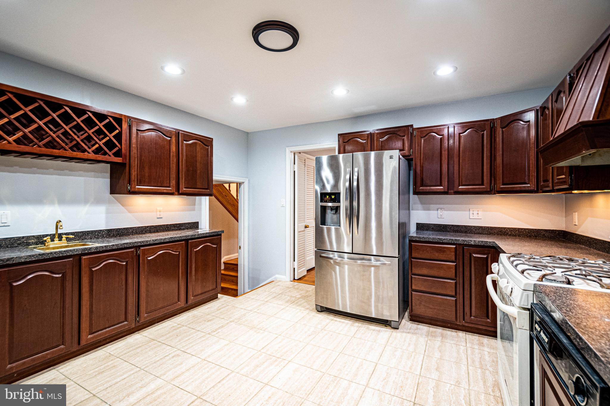 6901 Old Stage Road Rockville, MD 20852 - Photo 13 of 61 Gallery Image 13