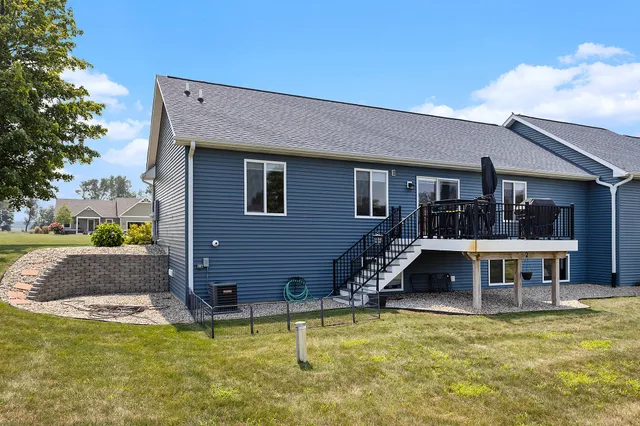 $379,000 | 3275 White Heron Lane, Battle Creek, MI 49015