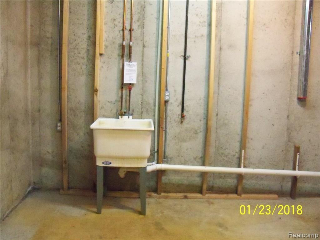 6537 Sharpe Road Fowlerville, MI 48836 - Photo 19 of 24 basement.JPG