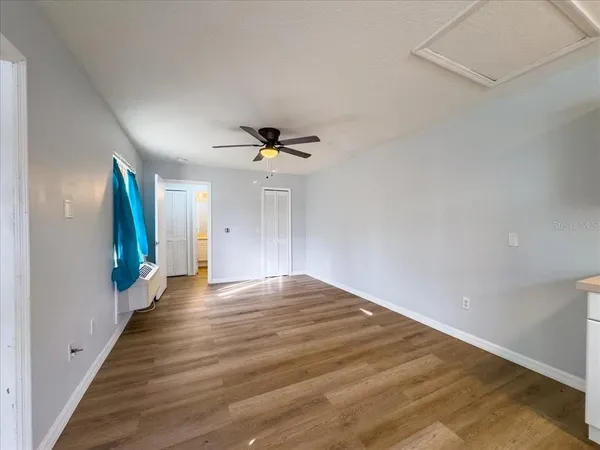 $1,100 | 102 Mango Drive, Unit FRONT, Davenport, FL 33897
