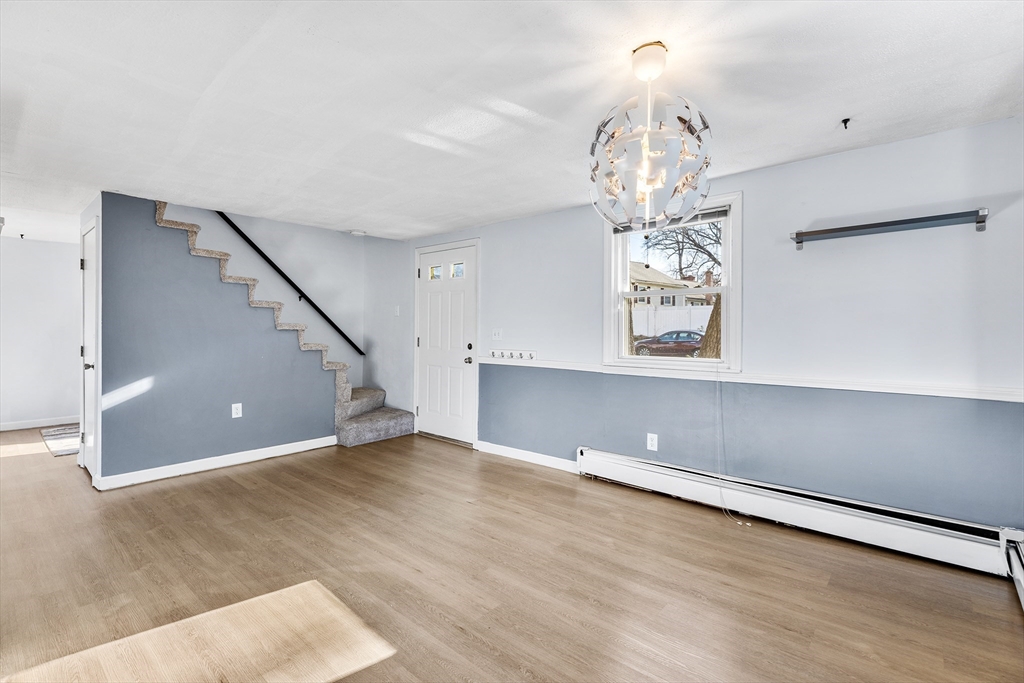 238 River Road Lowell, MA 01852 - Photo 18 of 38