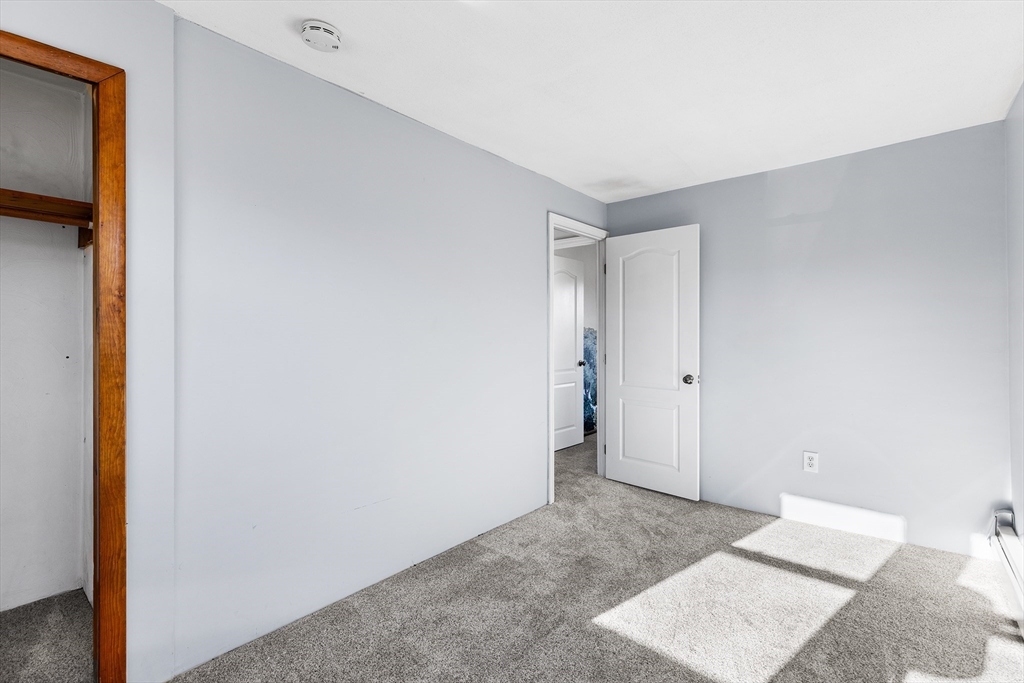 238 River Road Lowell, MA 01852 - Photo 28 of 38