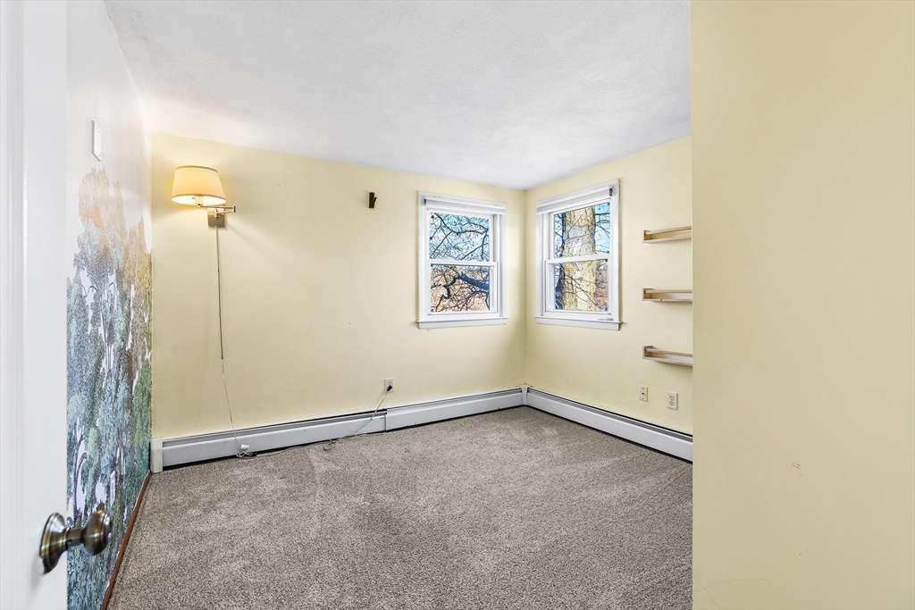 238 River Road Lowell, MA 01852 - Photo 29 of 38