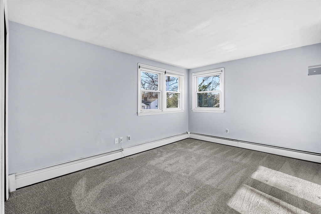 238 River Road Lowell, MA 01852 - Photo 34 of 38
