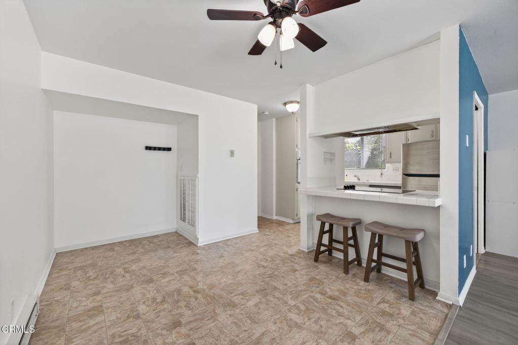 1335 Edgewood Way Oxnard, CA 93030 - Photo 7 of 27