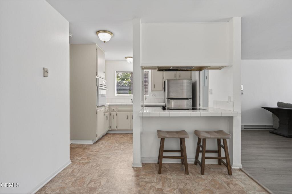1335 Edgewood Way Oxnard, CA 93030 - Photo 8 of 27