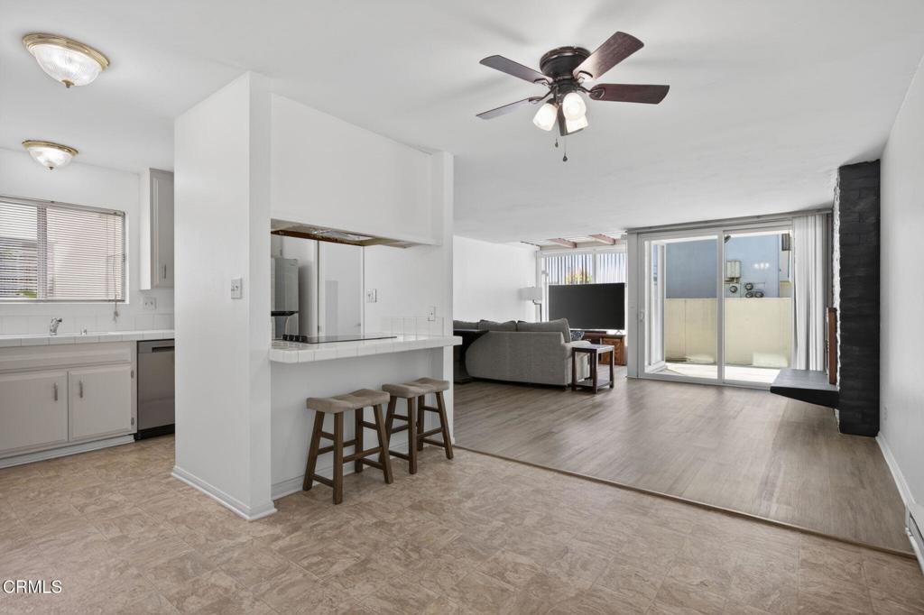 1335 Edgewood Way Oxnard, CA 93030 - Photo 9 of 27